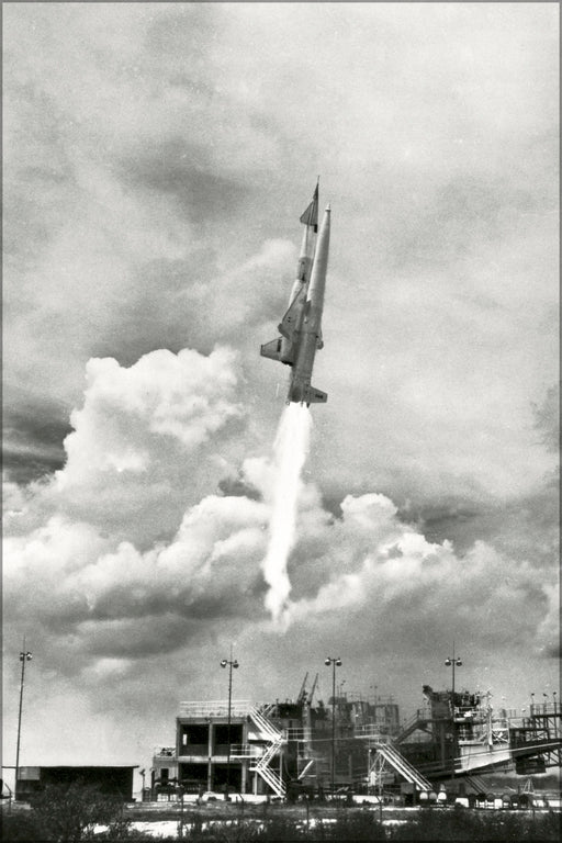 24"x36" Gallery Poster, Air Force cruise missile Navaho based on v-2 flying bomb 1957