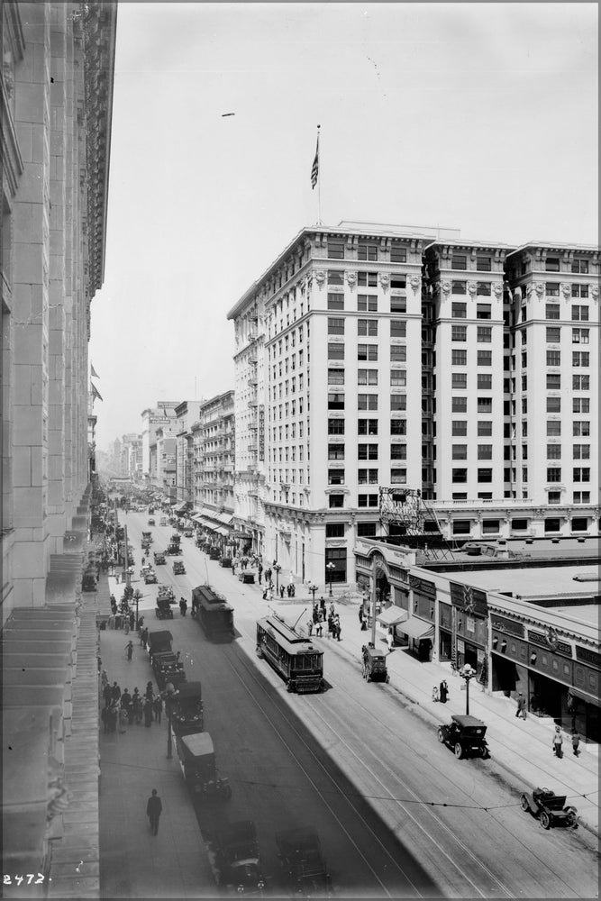 24"x36" Gallery Poster, Birdseye view of Broadway looking north from Eighth Street, Los Angeles, ca.1913 (-2472)