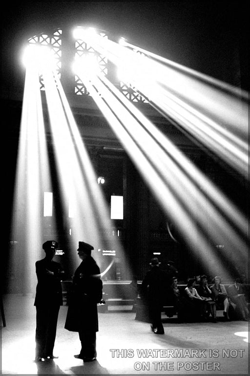 24"x36" Gallery Poster, Chicago Union Station 1943