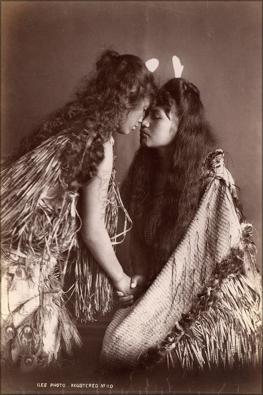 24"x36" Gallery Poster, Maori women, New Zealand c1900