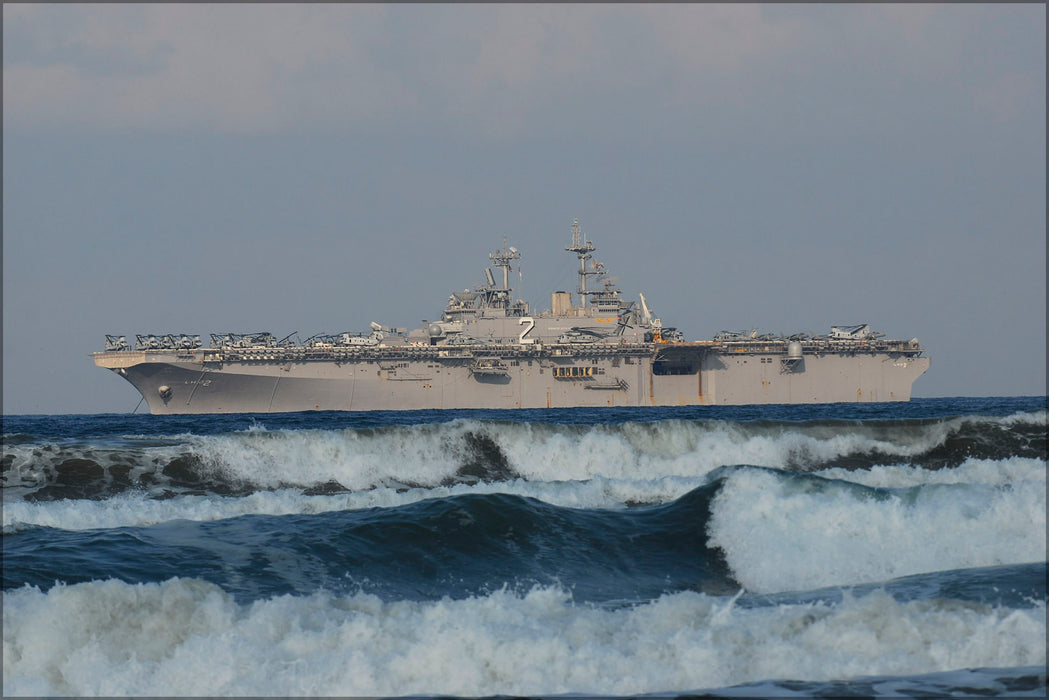 24"x36" Gallery Poster, amphibious assault ship USS Essex (LHD 2) at anchor
