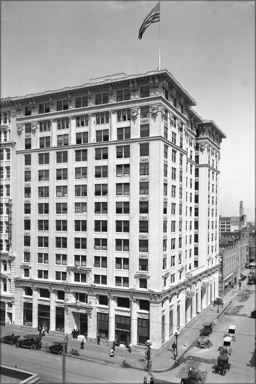 Poster, Many Sizes Available; Exterior View Of The Los Angeles Investment Building (Later The C.C. Chapman Building), Ca.1913-1918 (Chs-2321