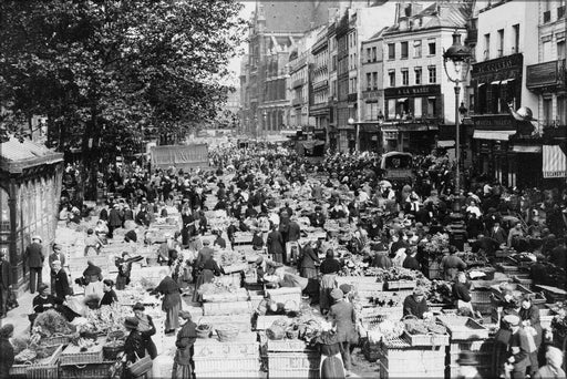 Poster, Many Sizes Available; Street Market In Paris, France 1920