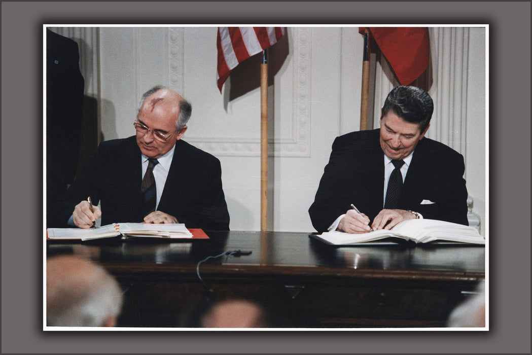 Poster, Many Sizes Available; President Reagan And General Secretary Gorbachev Signing The Inf Treaty