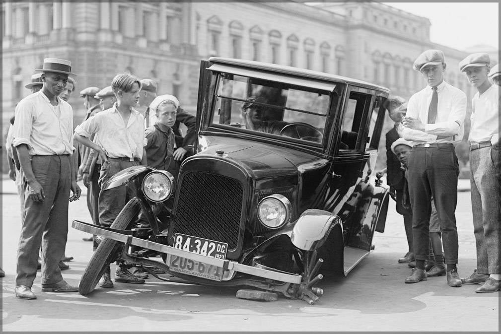 Poster, Many Sizes Available; Auto Wreck, Usa, 1923. Maryland A Chevrolet 490