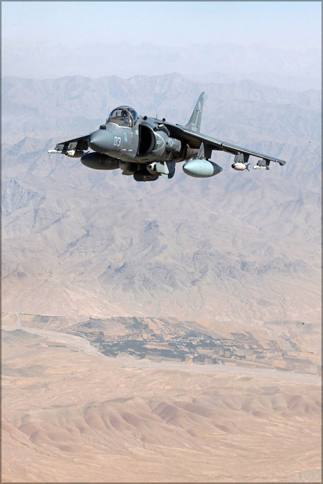 Poster, Many Sizes Available; A U.S. Marine Corps Av 8B Harrier Aircraft Assigned To Marine Attack Squadron Vma 311 Flies Over Helmand Provi