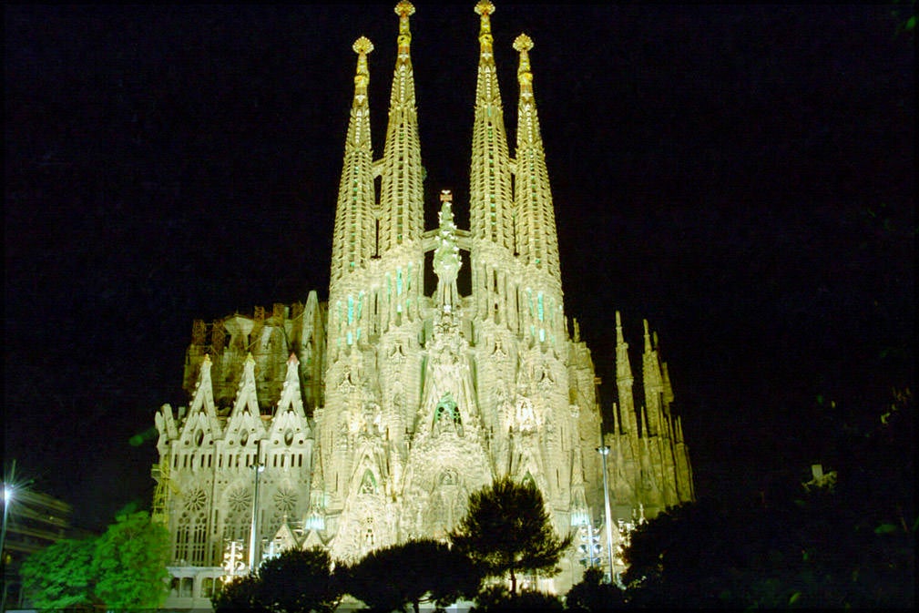 Poster, Many Sizes Available; Sagrada Familia (Barcelona) At Night