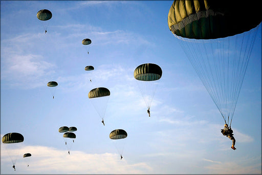 Poster, Many Sizes Available; Soldiers From The 82Nd Airborne Division, Fort Bragg, Nc