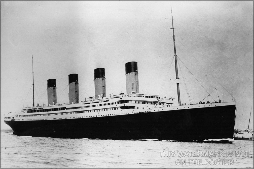 24"x36" Gallery Poster, titanic 2